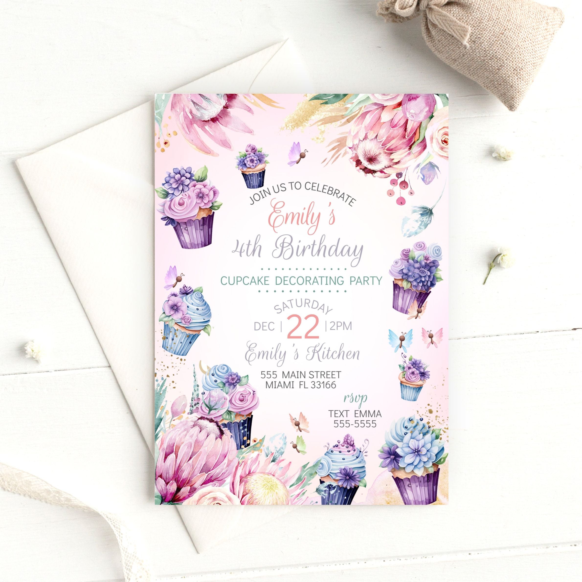 Cupcake birthday invitation