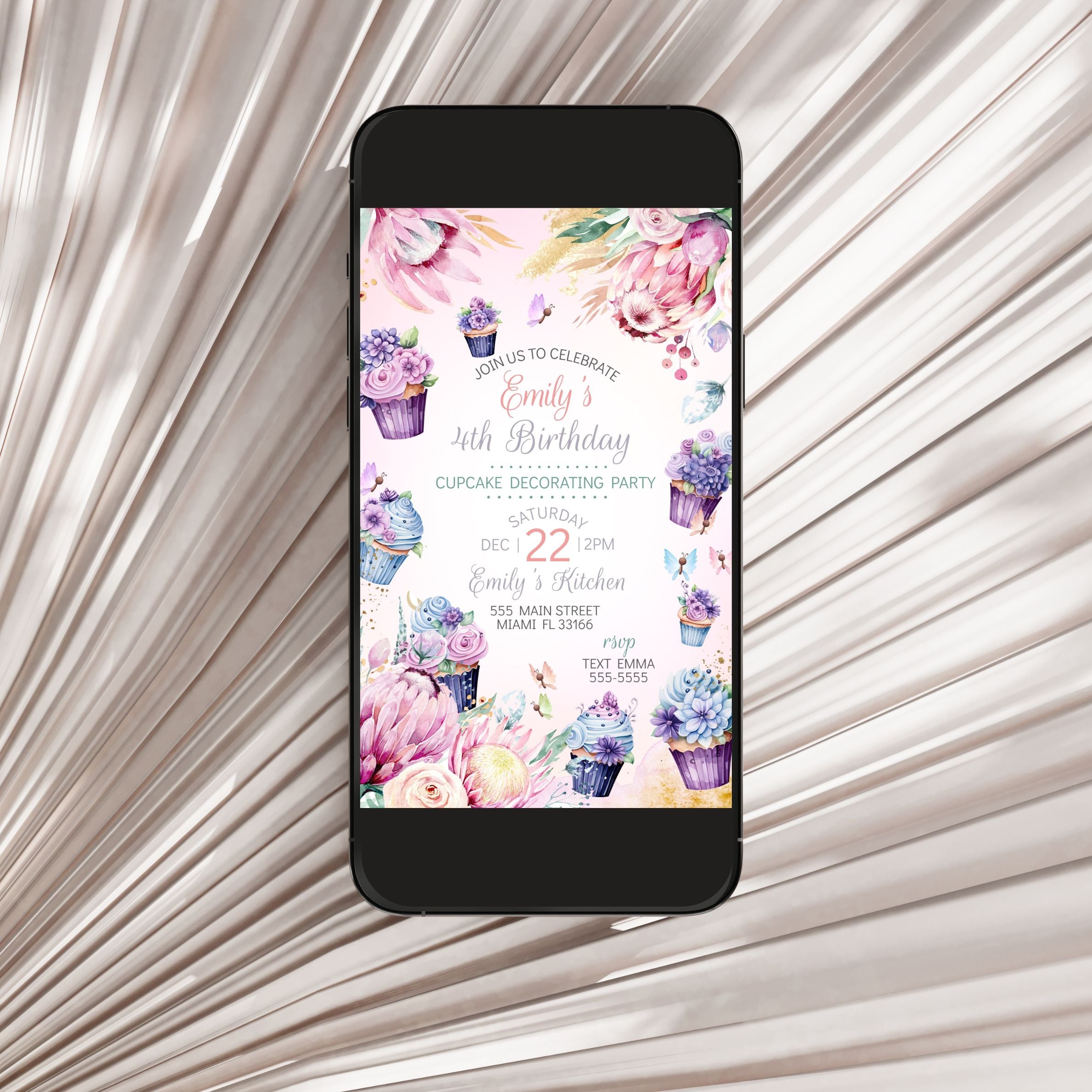Cupcake birthday invitation