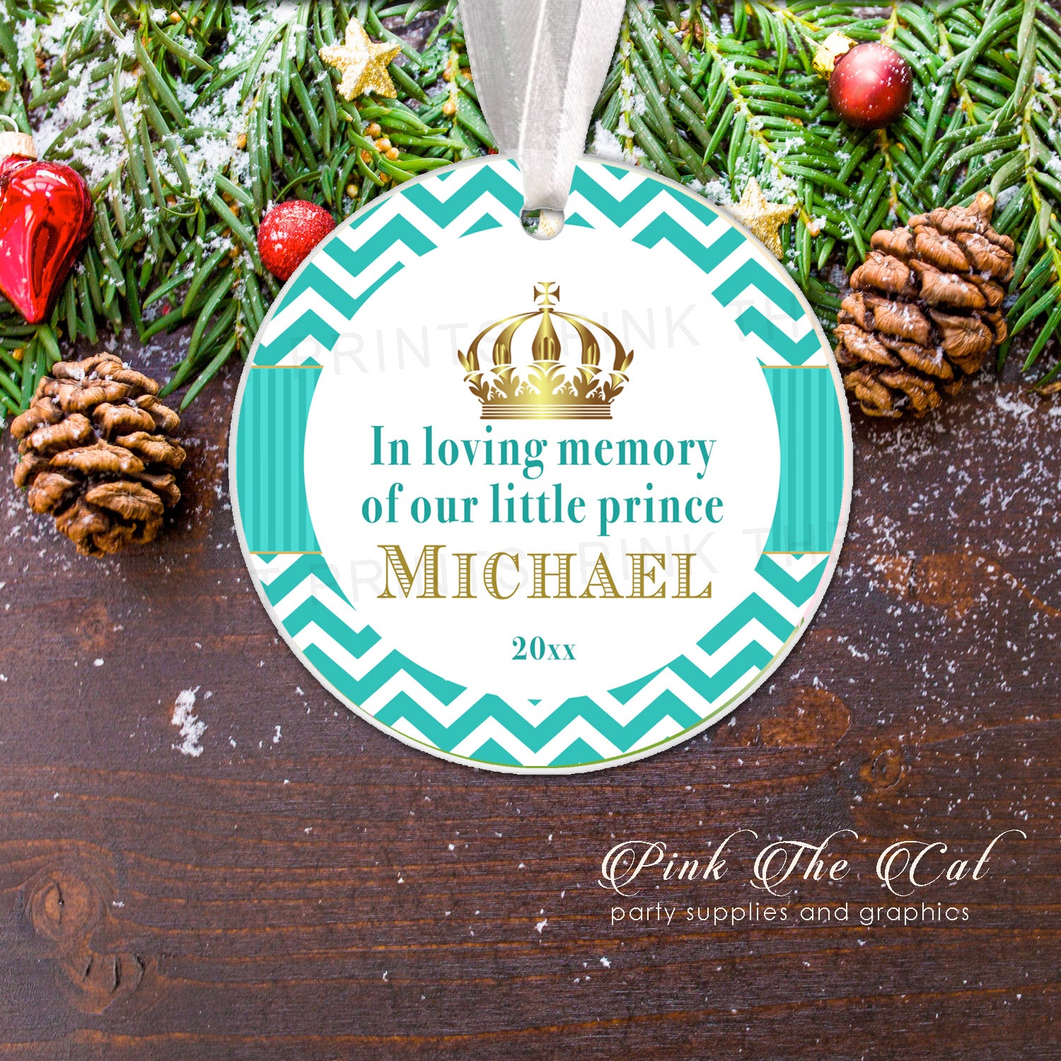 Christmas tree ornament memorial personalized with crown